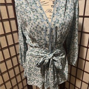 Max Studio Blue Floral Top